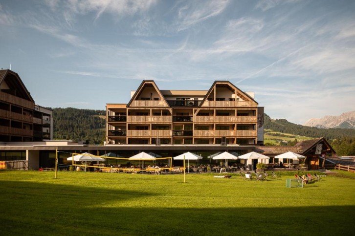 Luxury Ski-In Ski-Out Apartments, Fieberbrunn