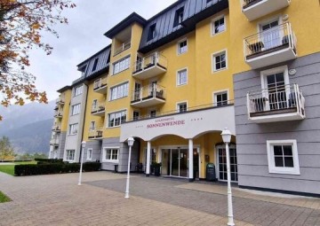 Spacious Apartment with 3 Bedrooms for Sale in Bad Gastein