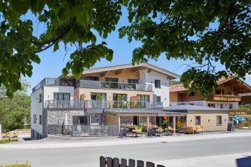 Luxury Apartment in Niederau