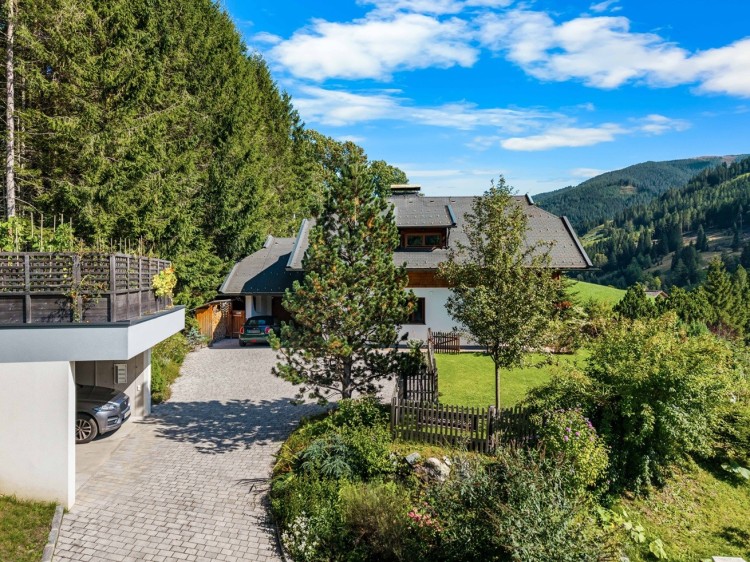 House with Mountain View for Sale, Bad Kleinkichheim