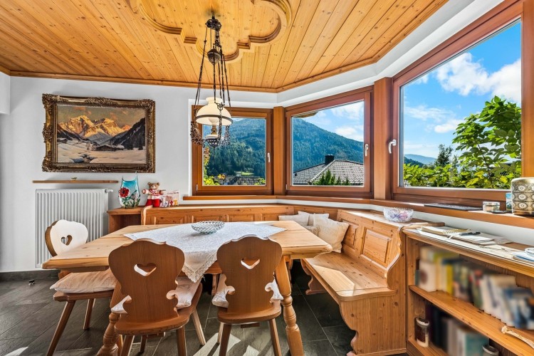 House with Mountain View for Sale, Bad Kleinkichheim