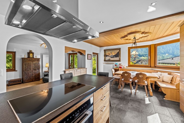 House with Mountain View for Sale, Bad Kleinkichheim