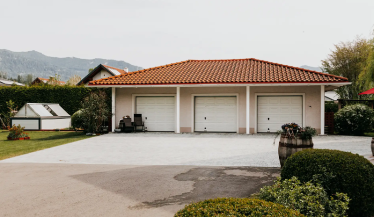 Spacious villa for sale in the Murau area