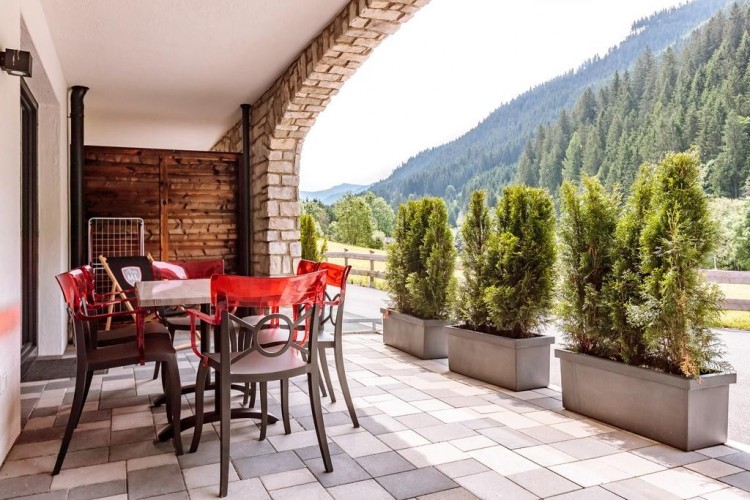 Ski Apartments in Luxury Lodge in Saalbach - Re-Sale