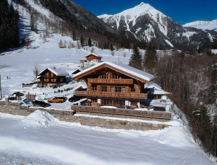 Chalets for Sale at the Foot of Mölltal Glacier