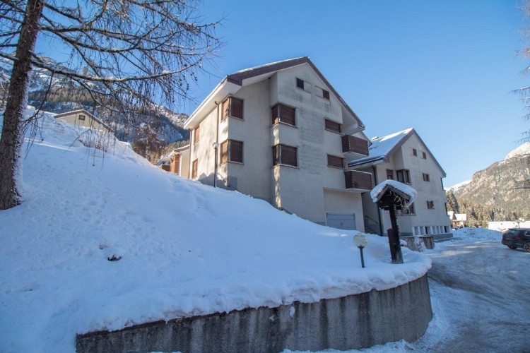 Large Refurbished Apartment for Sale in Canazei in Dolomites