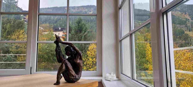 Spacious Apartment with 3 Bedrooms for Sale in Bad Gastein