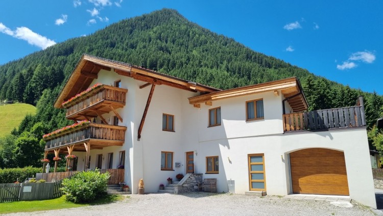 Guesthouse for Sale, Stubai Alps, Kühtai