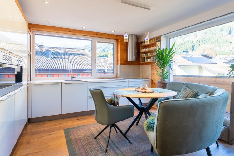 Big House with 2 Flats for Sale, Neukirchen