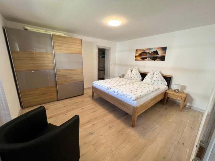 Two Bedroom Apartment for Sale in Lofer