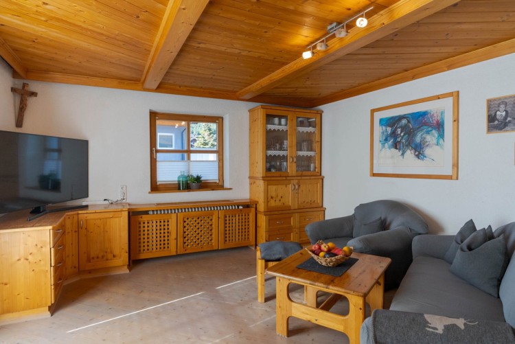 Spacious House for Sale in Neukirchen